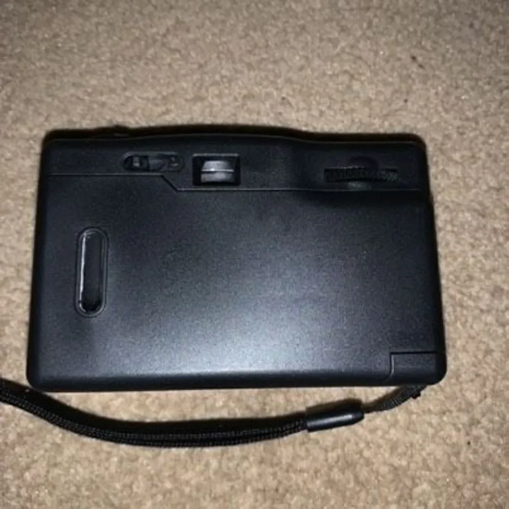 Vivitar Focus Free PN2011 35mm Camera Untested